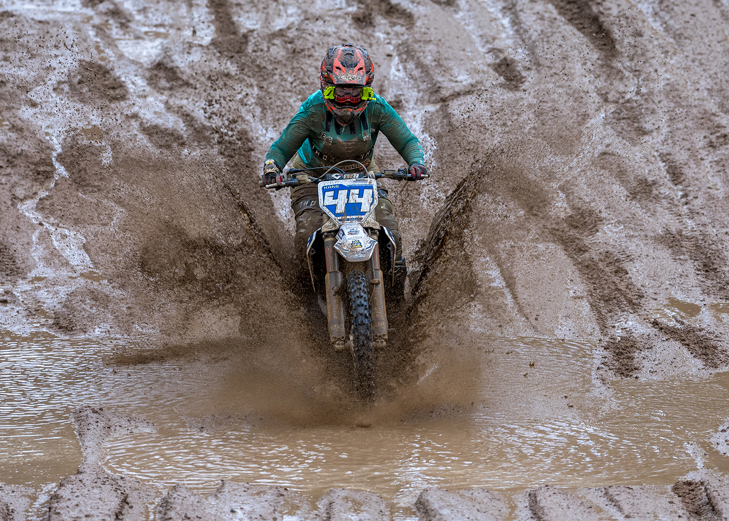 6th Overall in Women’s Swedish MX Championship for EBC-Equipped Kane