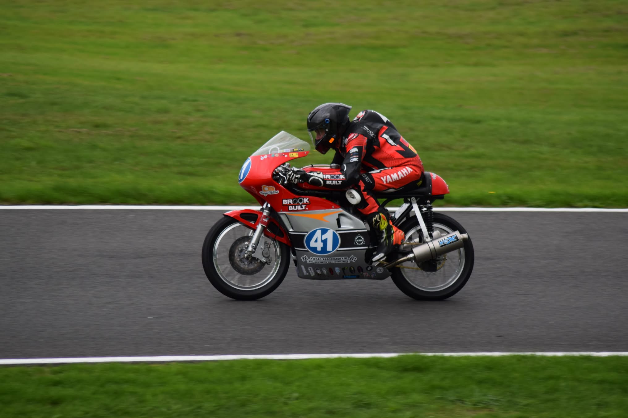 More Wins for EBC-Equipped Bike Team at Cadwell Historic Round
